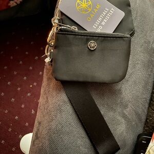 Gaiam Black Wristlet NWT